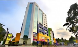 SpazeOne - ABAD Nucleus Mall